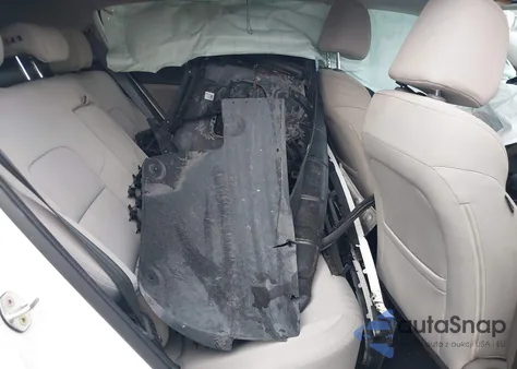 2017 Kia Sportage Lx z USA, uszkodzony, nr VIN KNDPM3AC2H7050012